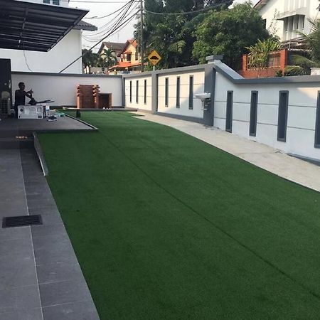 22Pax :Taman Pelangi Party House Nearby Midvelly Villa ยะโฮร์บาห์รู ภายนอก รูปภาพ